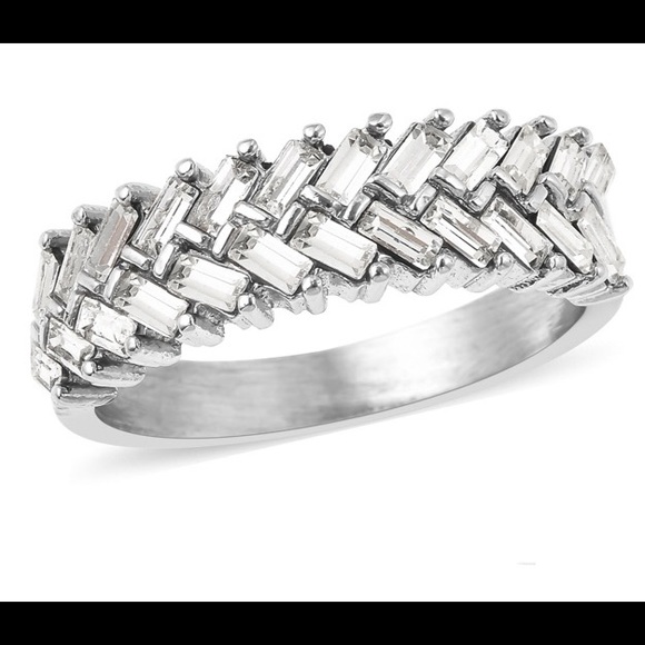 White Austrian Crystal Fern Leaf Ring in Stainless Steel - Picture 1 of 9